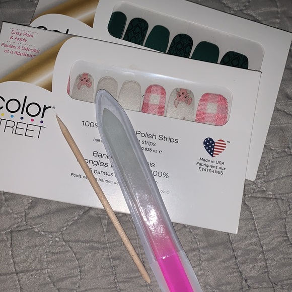 💅Color Street nails 💅2/Colors 💅 - Picture 12 of 16